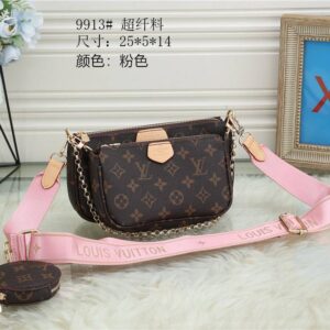 תיק Louis Vuitton