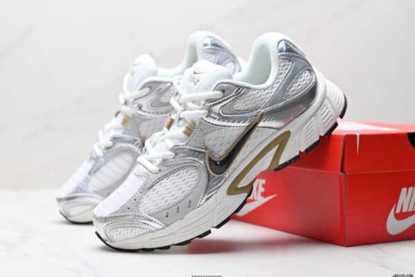 נעלי Nike