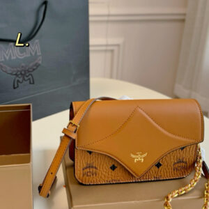 תיק אמ סי אמ | MCM