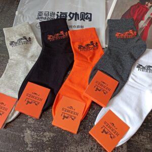 גרבי הרמס | Hermes