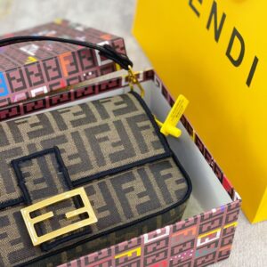 תיק פנדי | Fendi