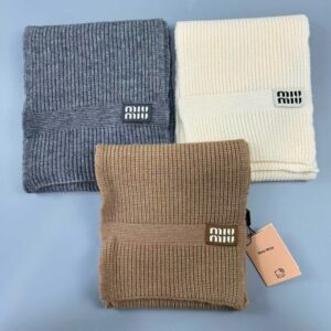 צעיף מיו מיו | Miu Miu