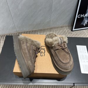 נעלי האג | UGG