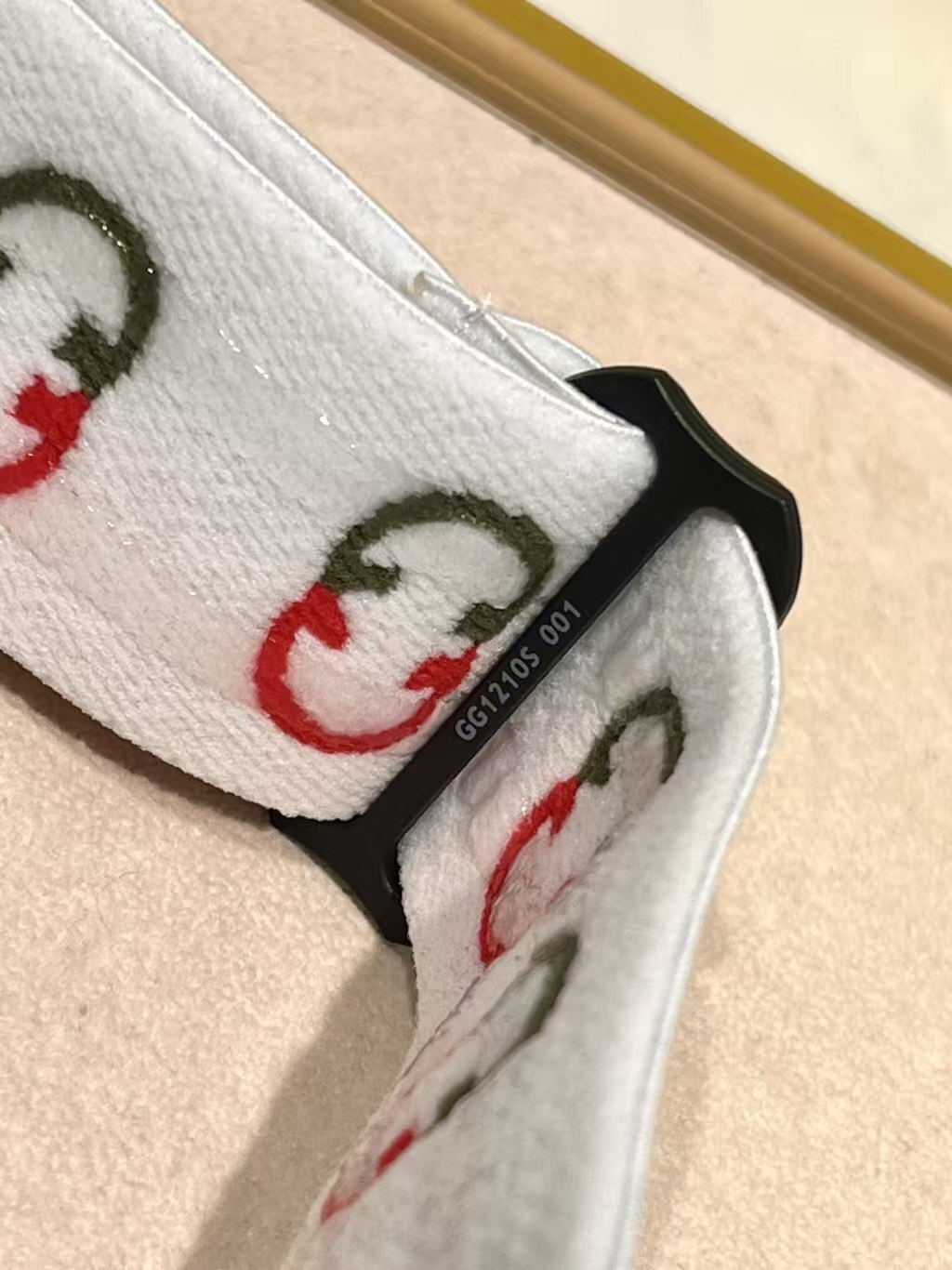 משקפי סקי גוצ׳י | Gucci – תמונה 9