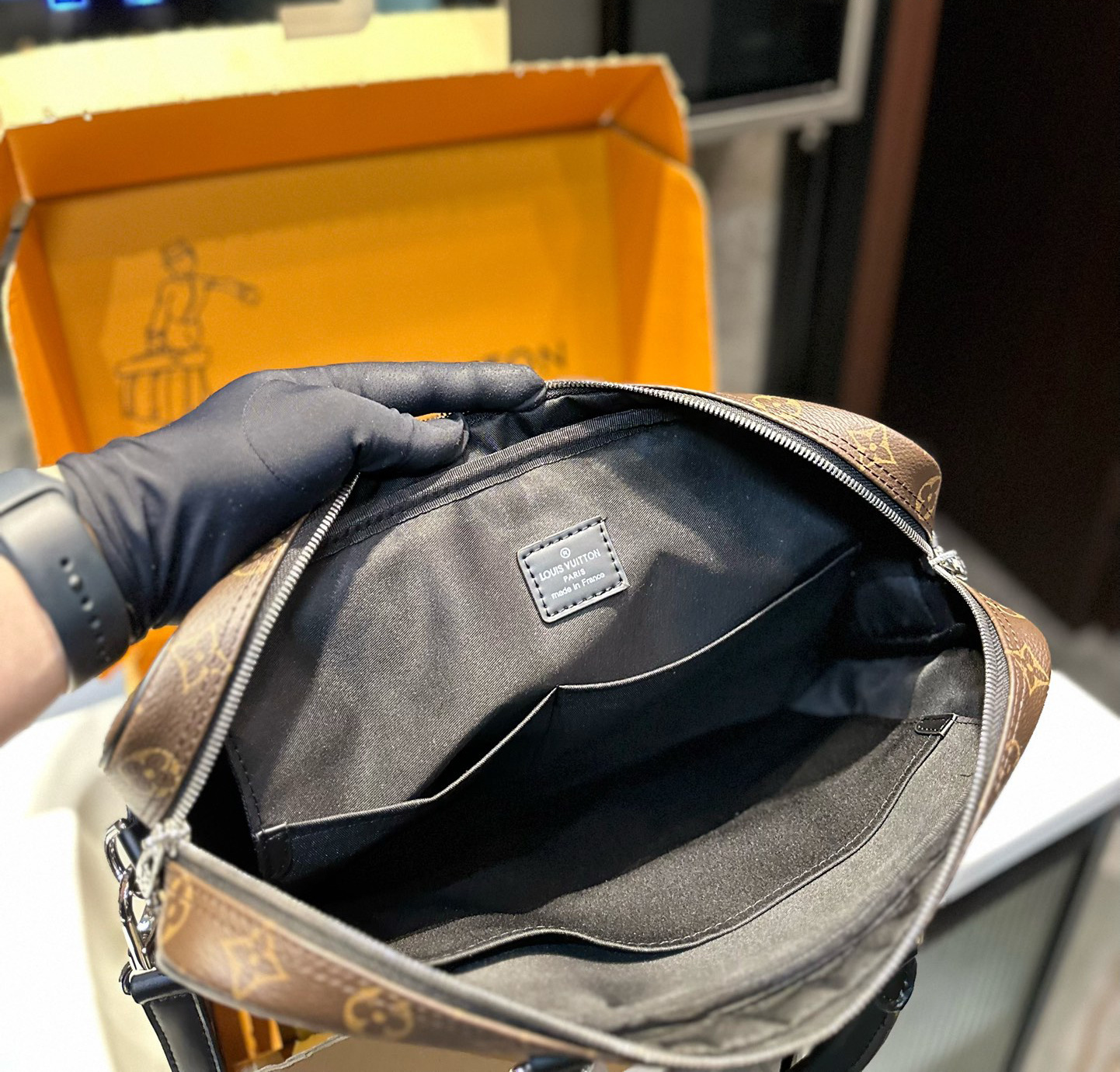 תיק מחשב לואי ויטון | LV – תמונה 14