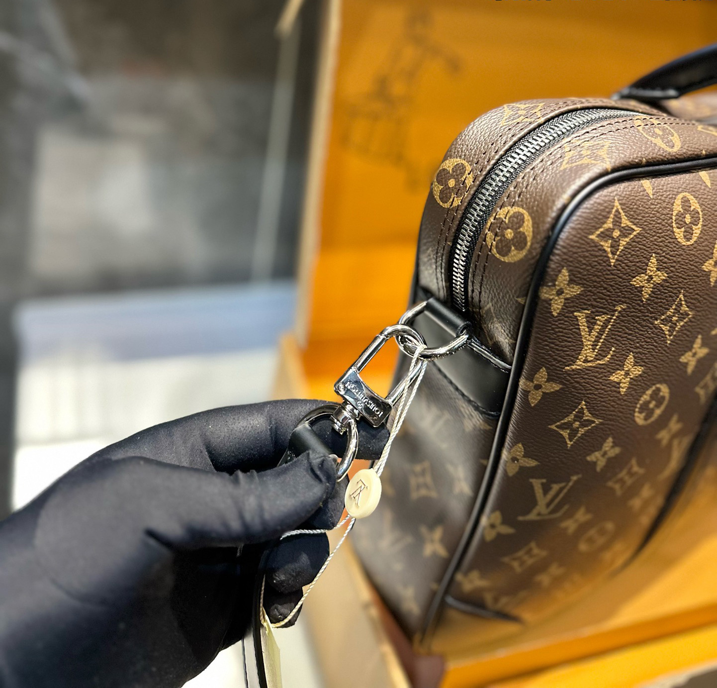 תיק מחשב לואי ויטון | LV – תמונה 13