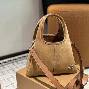 תיק קואץ׳ | Coach