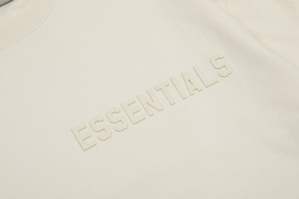 חולצות אסנצ׳יאלס | Essentials – תמונה 7