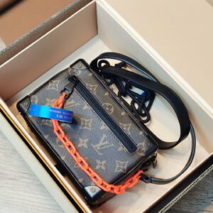 תיק לואי ויטון | LV