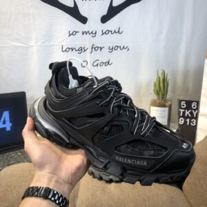 נעלי בלנסיאגה | Balenciaga