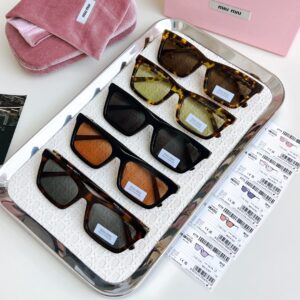 משקפי מיו מיו | Miu Miu