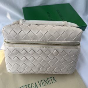 תיק בוטגה ונטה | Bottega Veneta