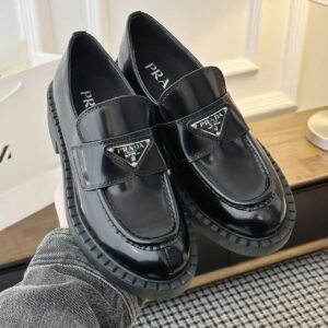 נעלי פראדה | Prada