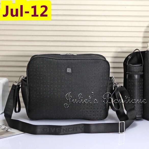 תיקי החתלה גוצ׳י | ברברי | פנדי | ז׳יוונשי | דיור – תמונה 13