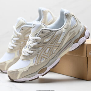 נעלי אסיקס | Asics