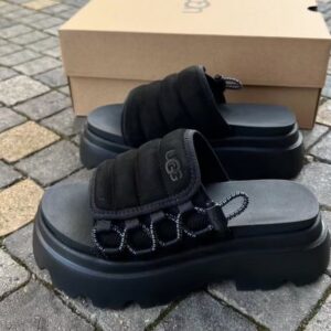 כפכפי האג | UGG