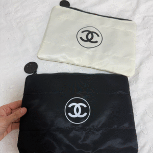 תיק איפור שאנל | Chanel